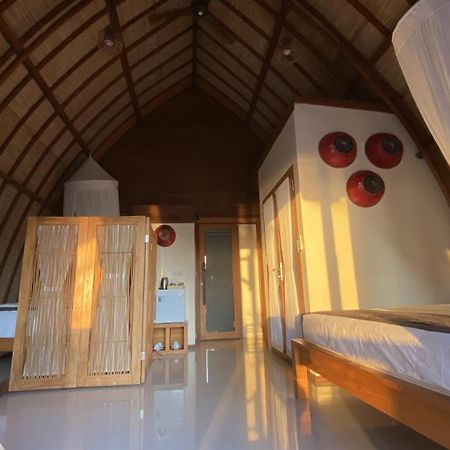 Vyaana Resort Gili Air Exterior photo